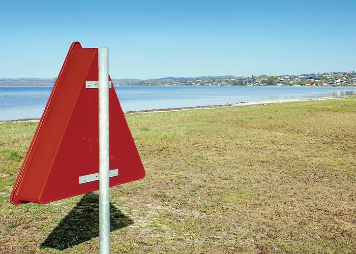 Semesterbostad Mimosavej Iii *