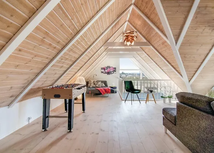 Semesterbostad Mimosavej Iii